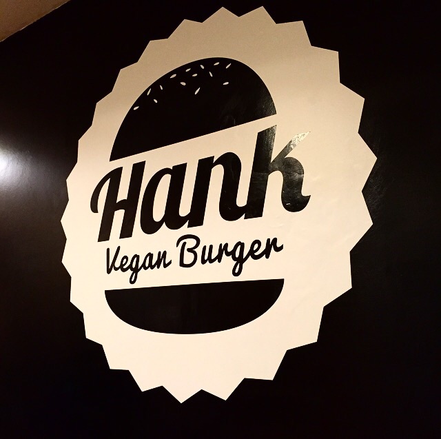 Hank vegan burger