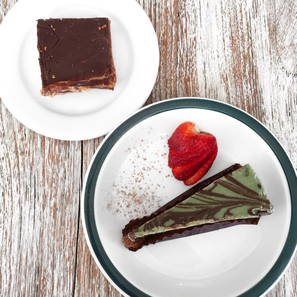 desserts at funky pies