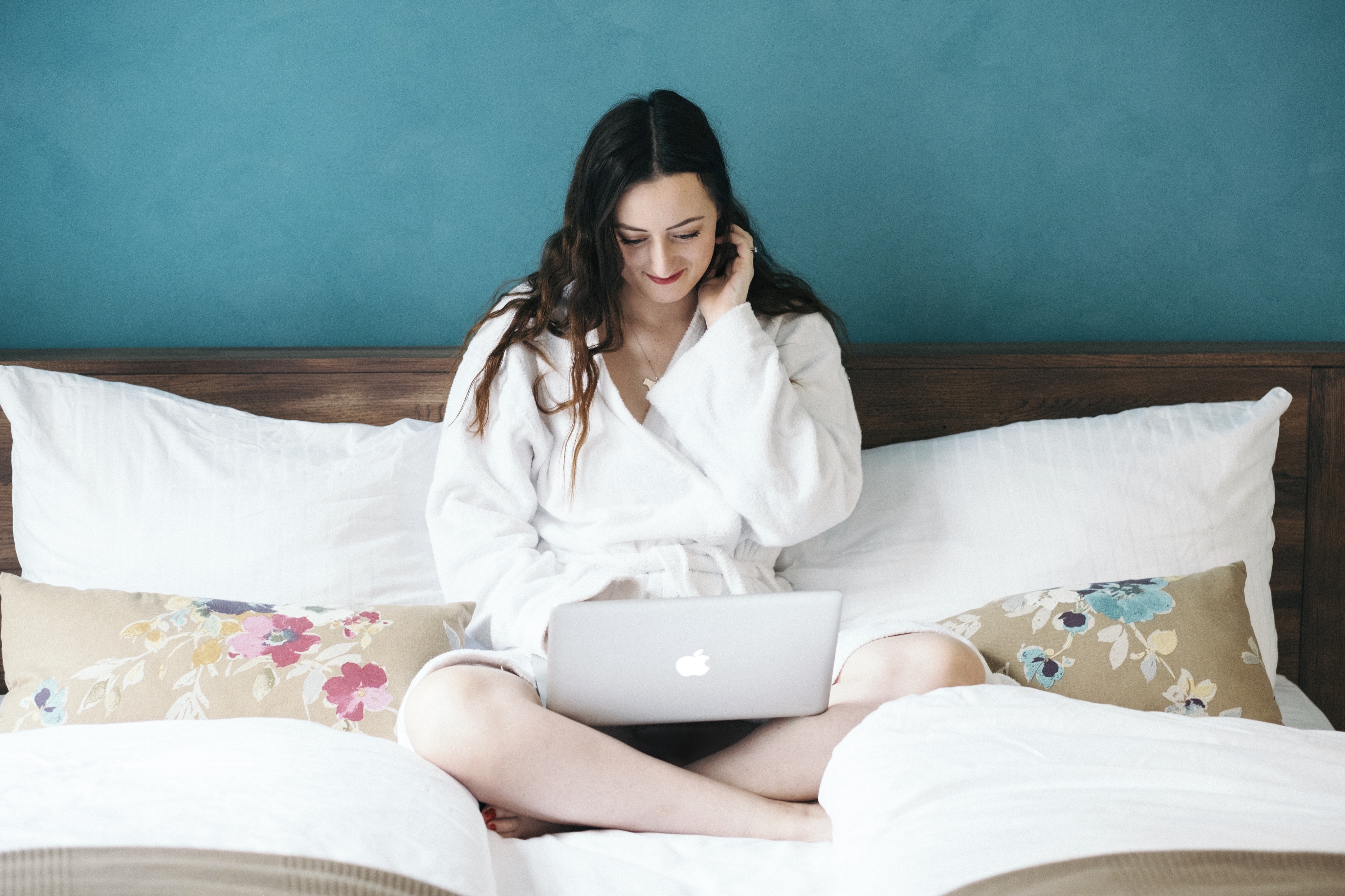 Facetune_09-12-2019-09-25-20